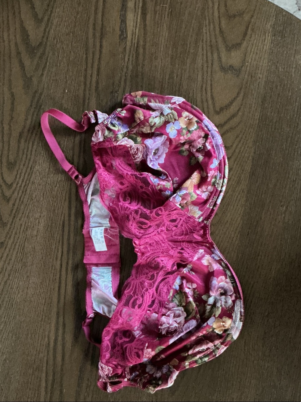 Savage X Fenty Hot Pink Floral Lace Balconette Bra